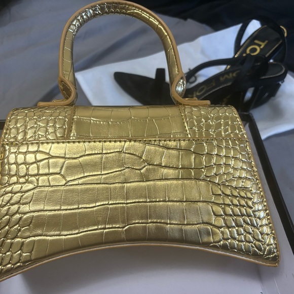 Balenciaga Bag Gold - Picture 2 of 3